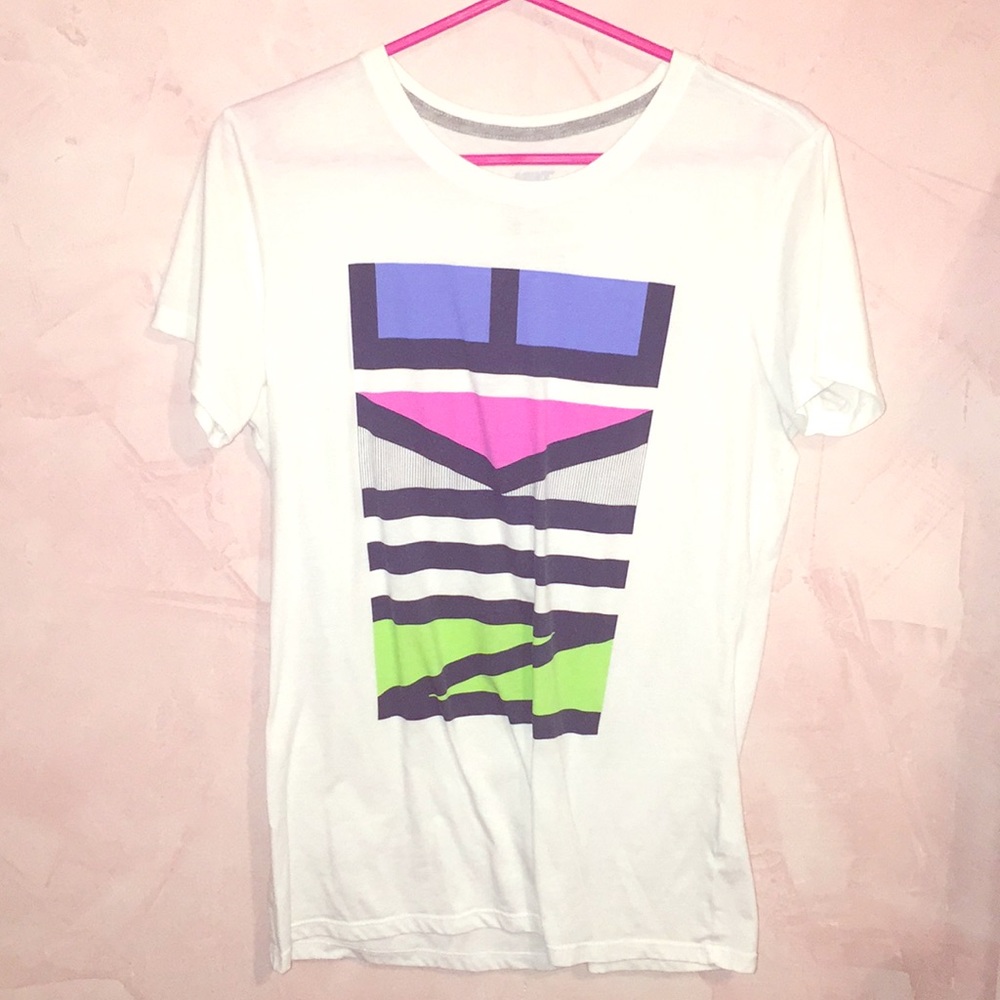 Nike tee